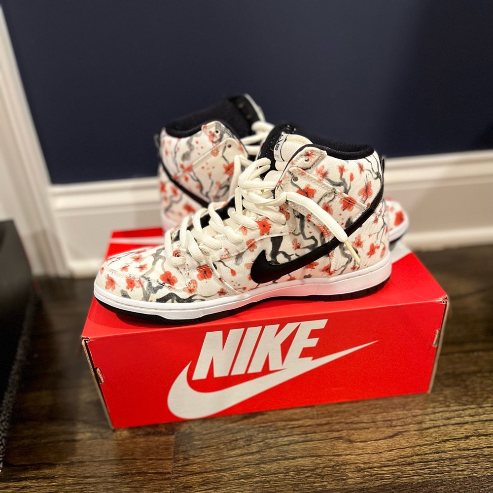 Nike SB Dunk High Pro with Cherry Blossom theme